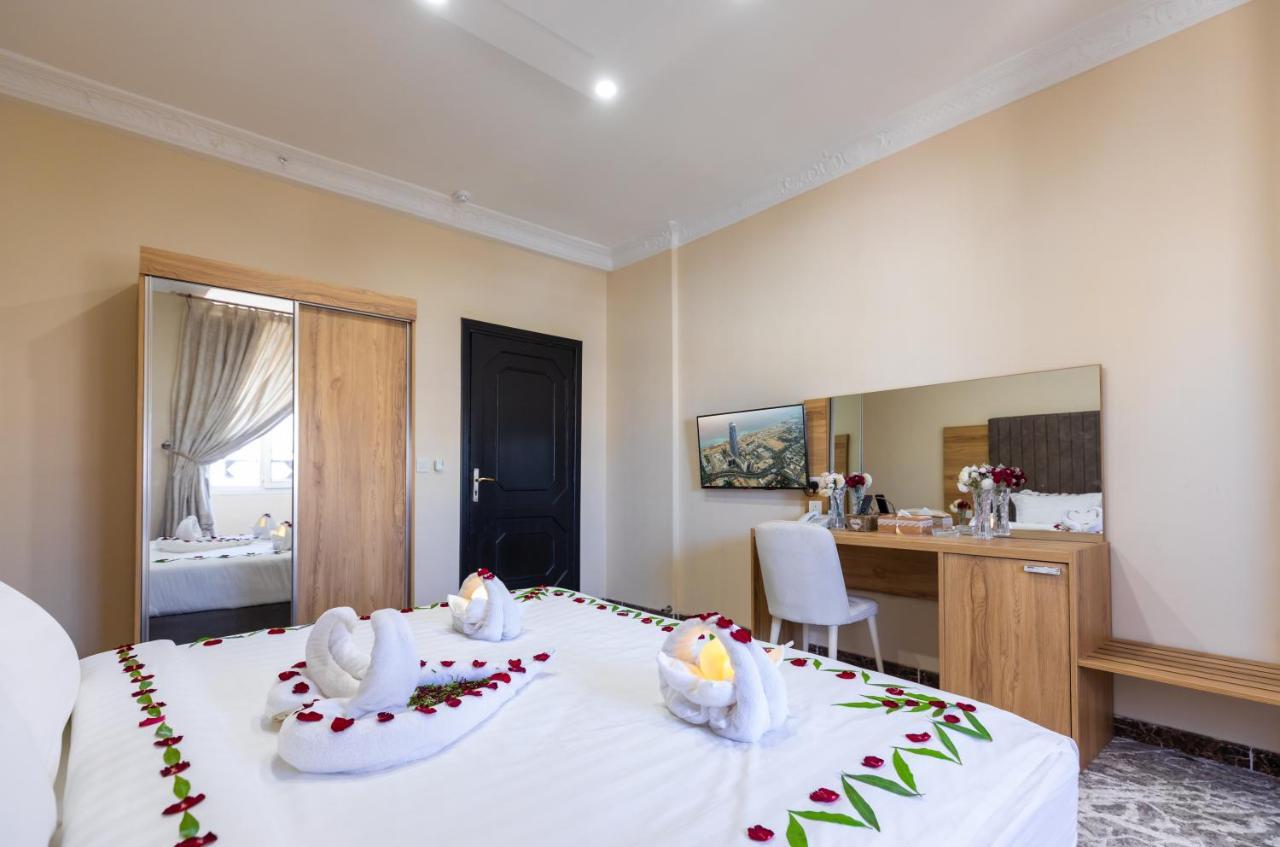 Lavent Park Hotel Suites Jeddah Exterior photo